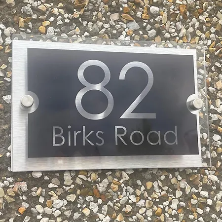 Birks Road Holiday home